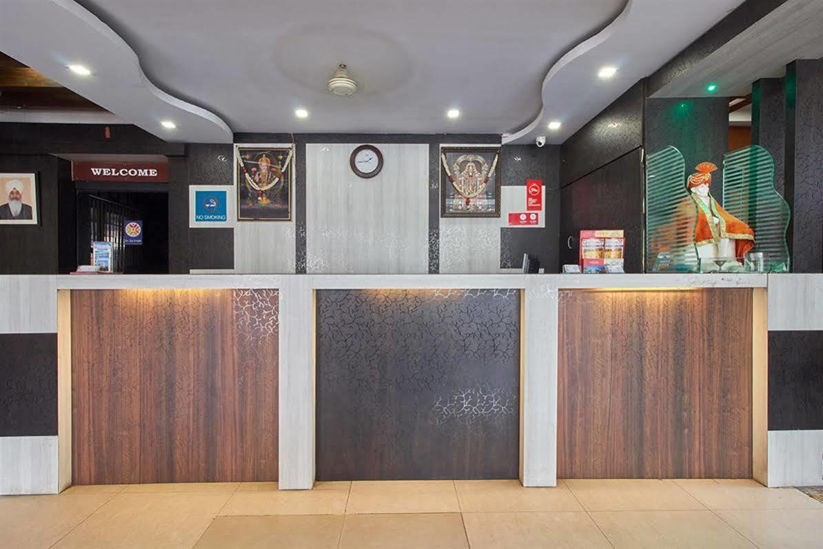 Hotel Sri Sai Krupa Хидерабад Екстериор снимка